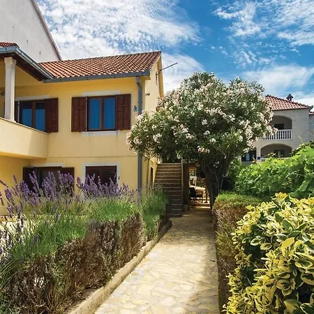 Apartamento By The Sea Sutivan, Brac - 15617 Sutivan